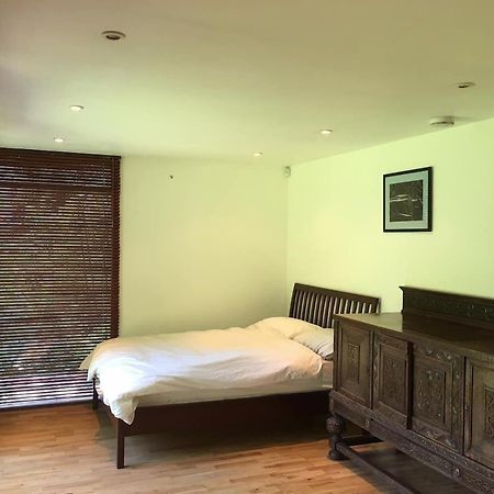 The Studio London Bagian luar foto